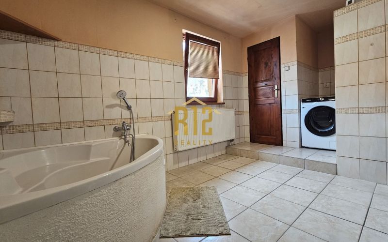 EXKLUZÍVNY Predaj rodinný dom pri lese, Nitra - Kolíňany