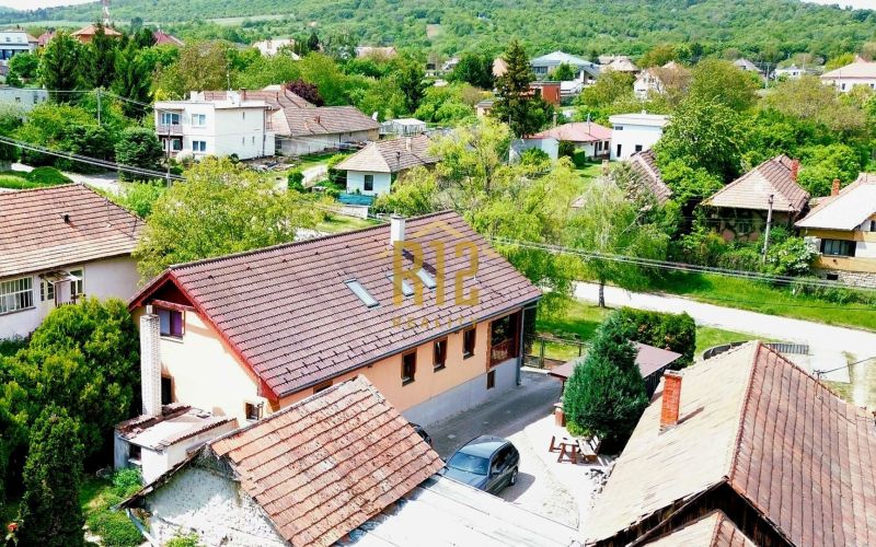 EXKLUZÍVNY Predaj rodinný dom pri lese, Nitra - Kolíňany
