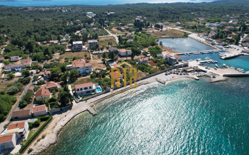 LUXUSNÉ APARTMÁNY S PRIVÁTNYM BAZÉNOM