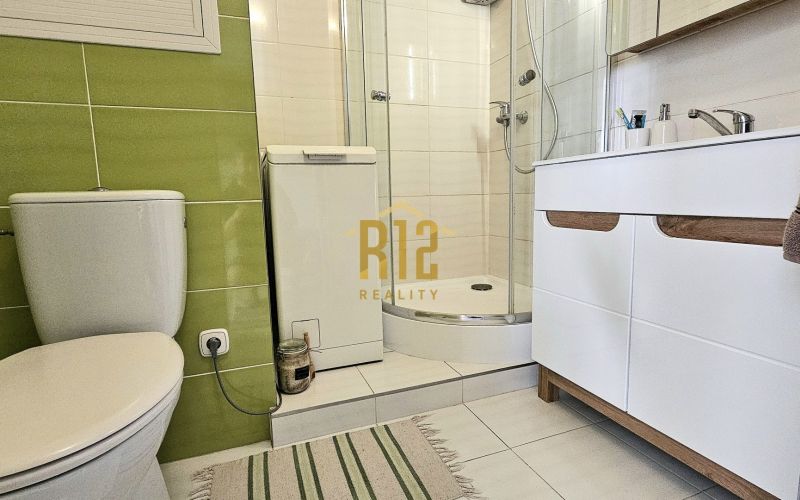 Predaj 1 izbový byt s balkónom Nitra - Novomeského