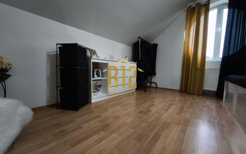 Predaj 2 izbový mezonetový byt Nitra, balkón 