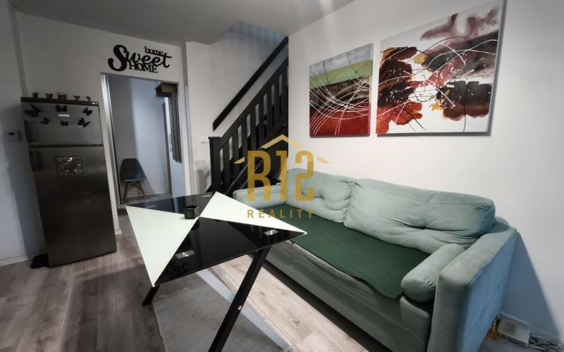 Predaj 2 izbový mezonetový byt Nitra, balkón 