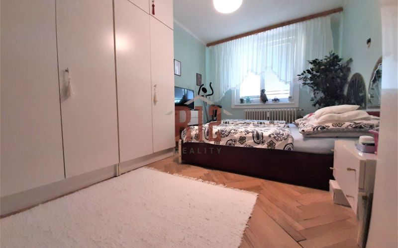 Predaj 3 izbový byt, Nitra - centrum, 75 m2