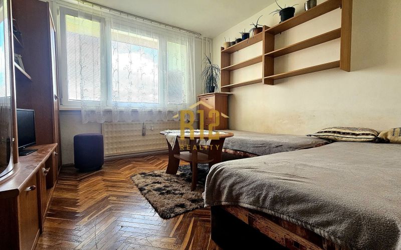 Predaj 3 izbový byt Nitra - Chrenová, nepriechodné izby