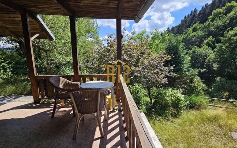 EXKLUZÍVNY Predaj chata Hodruša Hámre, okr. Žarnovica