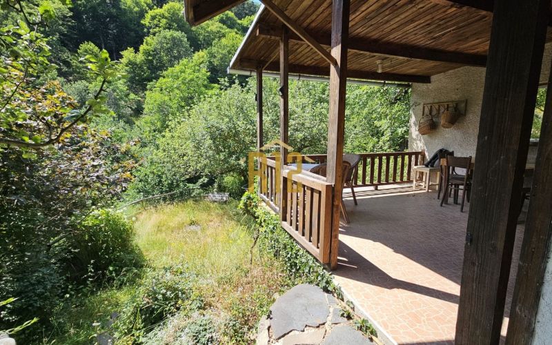 EXKLUZÍVNY Predaj chata Hodruša Hámre, okr. Žarnovica