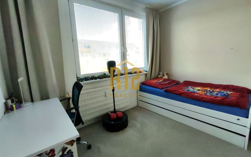 REZERVOVANÉ Predaj rekonštruovaný 2 izbový byt Nitra - Mikovíniho