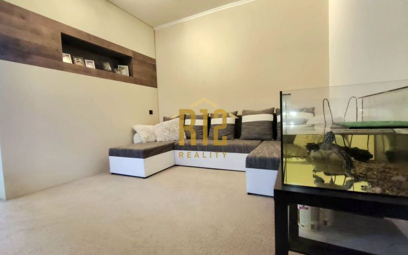 REZERVOVANÉ Predaj rekonštruovaný 2 izbový byt Nitra - Mikovíniho