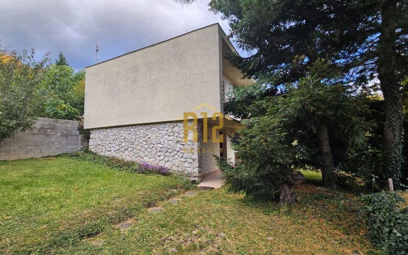 Predaj rekreačná chata Nitra - Zobor, pri lese