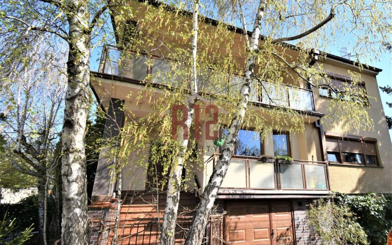 319.900 € Predaj rodinného domu Nitra - Zobor, pozemok 730 m2, DOHODOU