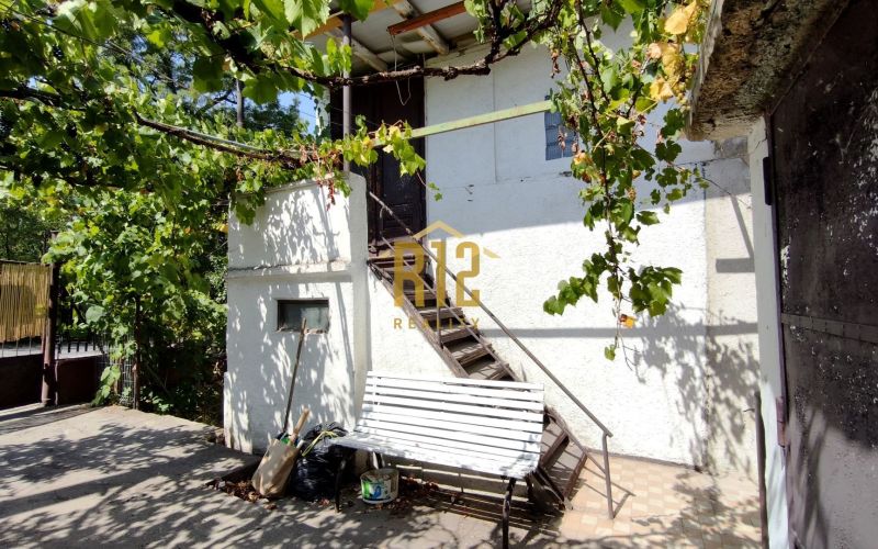 EXKLUZÍVNY Predaj rodinný dom Nitra - Zobor, pozemok 470 m2