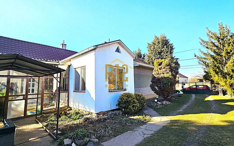 Predaj rodinný dom Nitra -Branč, všetky IS, MHD