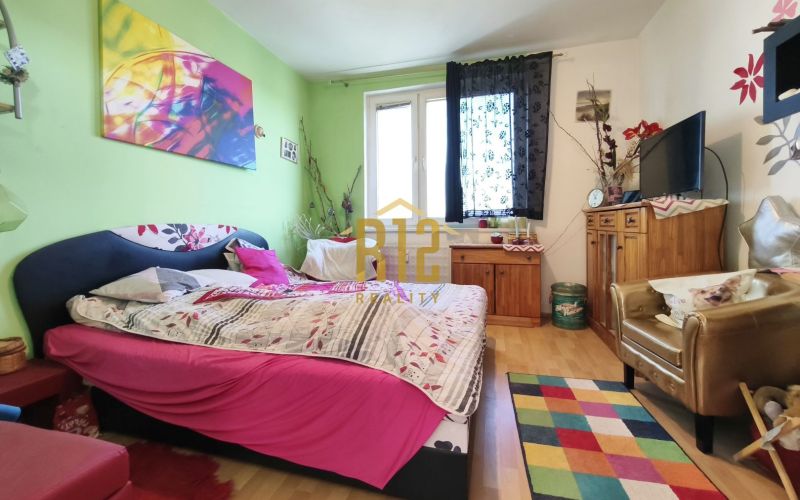 Predaj veľkometrážny 4 izbový byt s výhľadom na celé mesto Nitra, 99 m2 