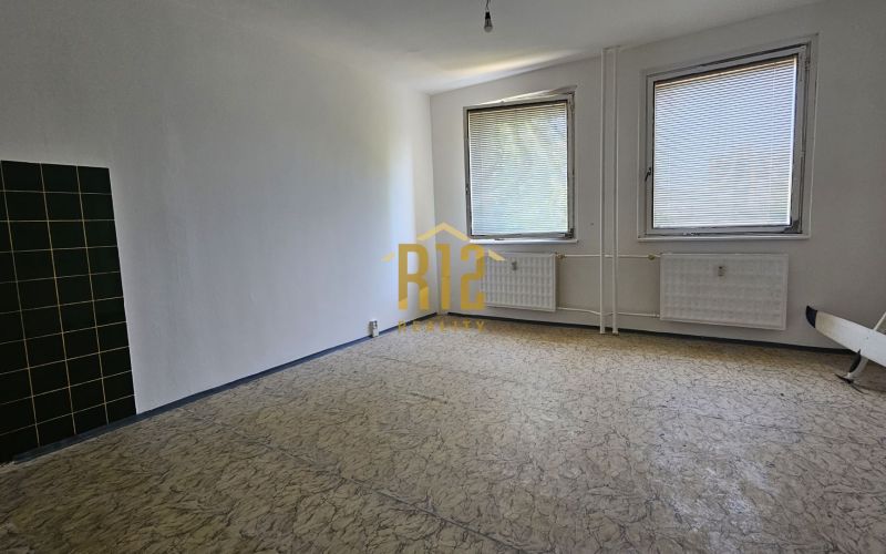 Predaj veľký 1 izbový byt Nitra, 48 m2