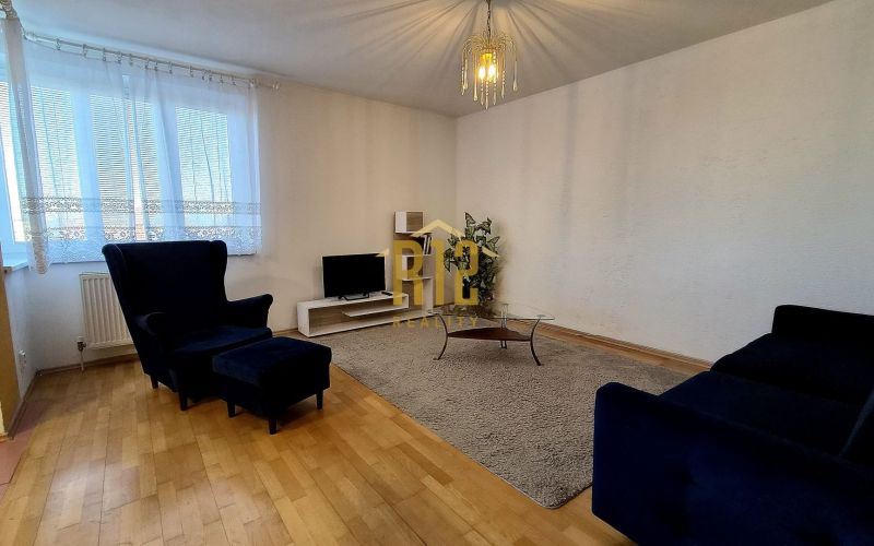 Prenájom 3 izbový byt Nitra - Južná ul.