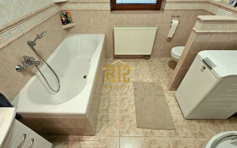 Predaj rodinný dom Nitra - Lehota, priestranný pozemok