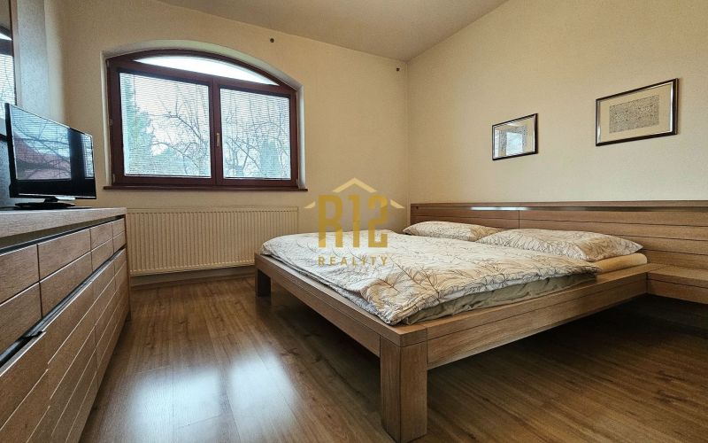 Predaj rodinný dom Nitra - Lehota, priestranný pozemok